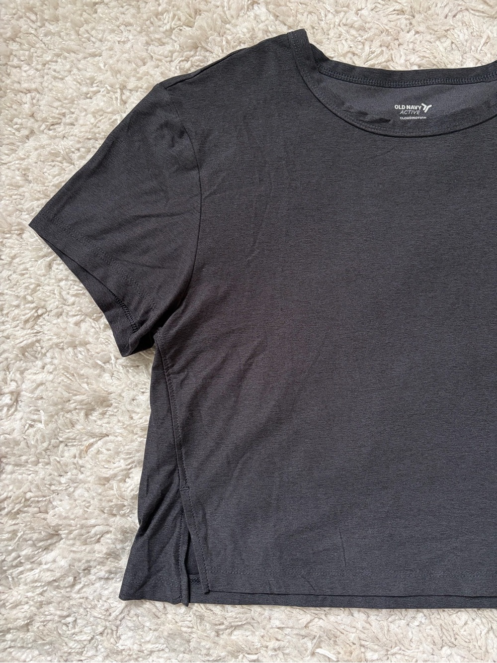 Old Navy CloudMotion T-Shirt (NWOT) - Picture 6 of 9